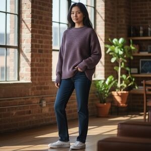 Old Navy Women's Dark Brown Crewneck Sweater